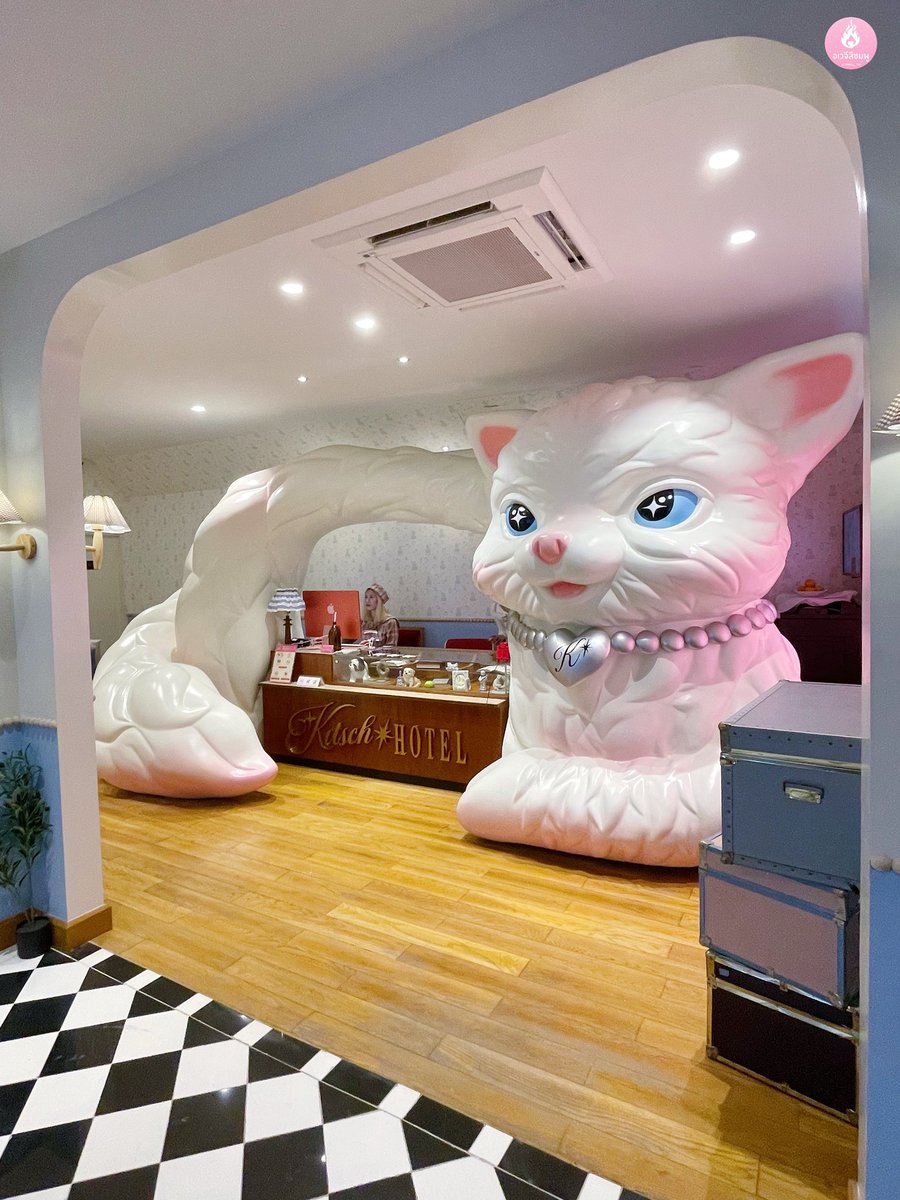 อเวจีสีชมพู tweet media