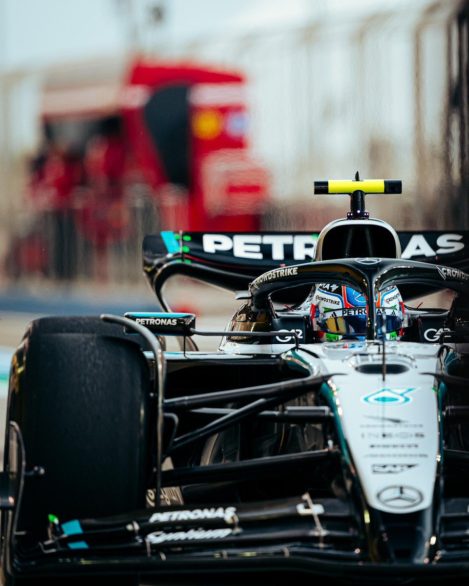 Just blessing your feed with the W16 😮‍💨