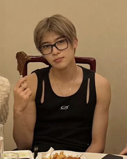 sionarchives's tweet image. 