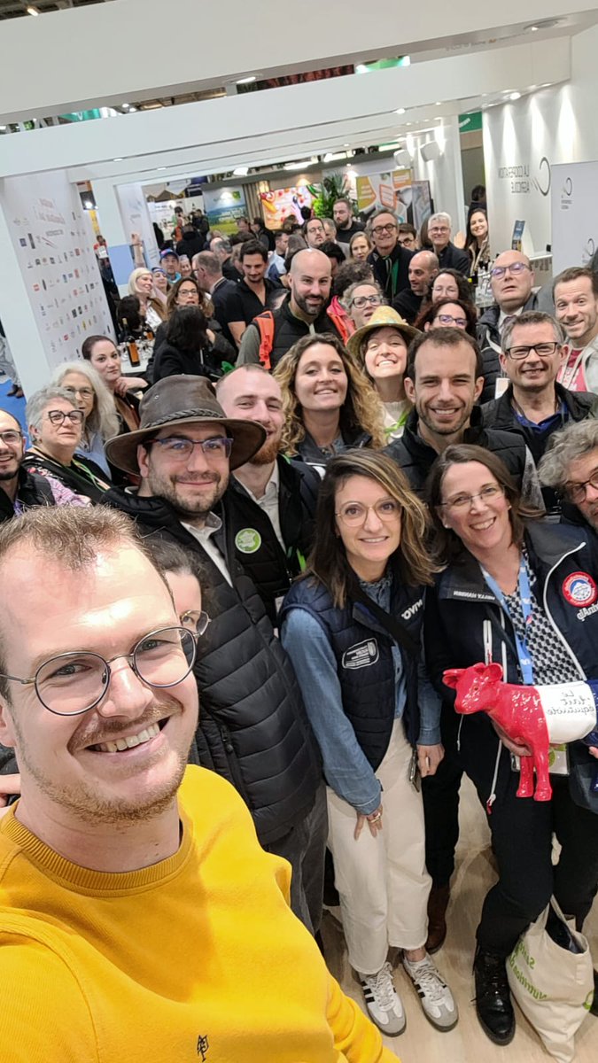 AC (@chouetteagile) on Twitter photo #SIA2025LCA Hier s'est tenue le pour ce 12ème tweetapéro, en partenariat avec <a href="/UCFFcoop/">UCFF - Les Coopératives Forestières 🇫🇷</a>
Un GRAND MERCIIII à tous les présents 🙏
L'occasion de decouvrir quelques nouveautés coopératives (merci aux partenaires <a href="/_AXEREAL/">AXEREAL</a> <a href="/RhoneaOfficiel/">Rhonéa</a> <a href="/cordier_wines/">Cordier by InVivo</a> <a href="/terrenacoop/">Terrena</a>) #SIA2025LCA Hier s'est tenue le pour ce 12ème tweetapéro, en partenariat avec <a href="/UCFFcoop/">UCFF - Les Coopératives Forestières 🇫🇷</a>
Un GRAND MERCIIII à tous les présents 🙏
L'occasion de decouvrir quelques nouveautés coopératives (merci aux partenaires <a href="/_AXEREAL/">AXEREAL</a> <a href="/RhoneaOfficiel/">Rhonéa</a> <a href="/cordier_wines/">Cordier by InVivo</a> <a href="/terrenacoop/">Terrena</a>)