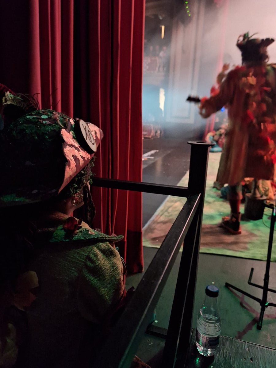 Mi pequeño cosimo!! ❤️‍🔥❤️‍🔥❤️‍🔥
Los demás? .... 🌳