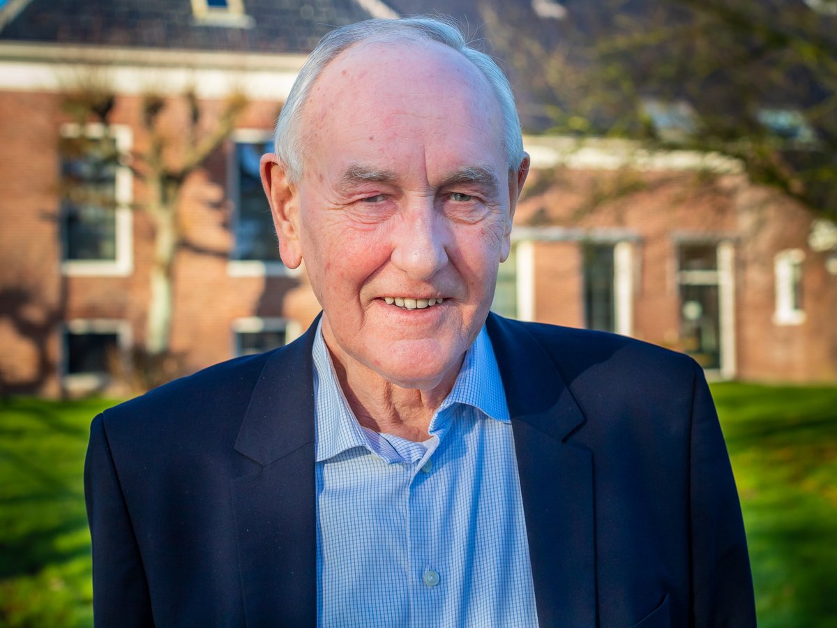 Johan Remkes kijkt met gepaste trots terug op zijn tijd als voorzitter. "Ambitieuze mensen en organisaties maken hier het verschil. Geld is slechts een hulpmiddel, het gaat om de Groningers." Meer op 👉bit.ly/3F02sUA 
#Groningen #bestuur #werkenaandewereldvanmorgen