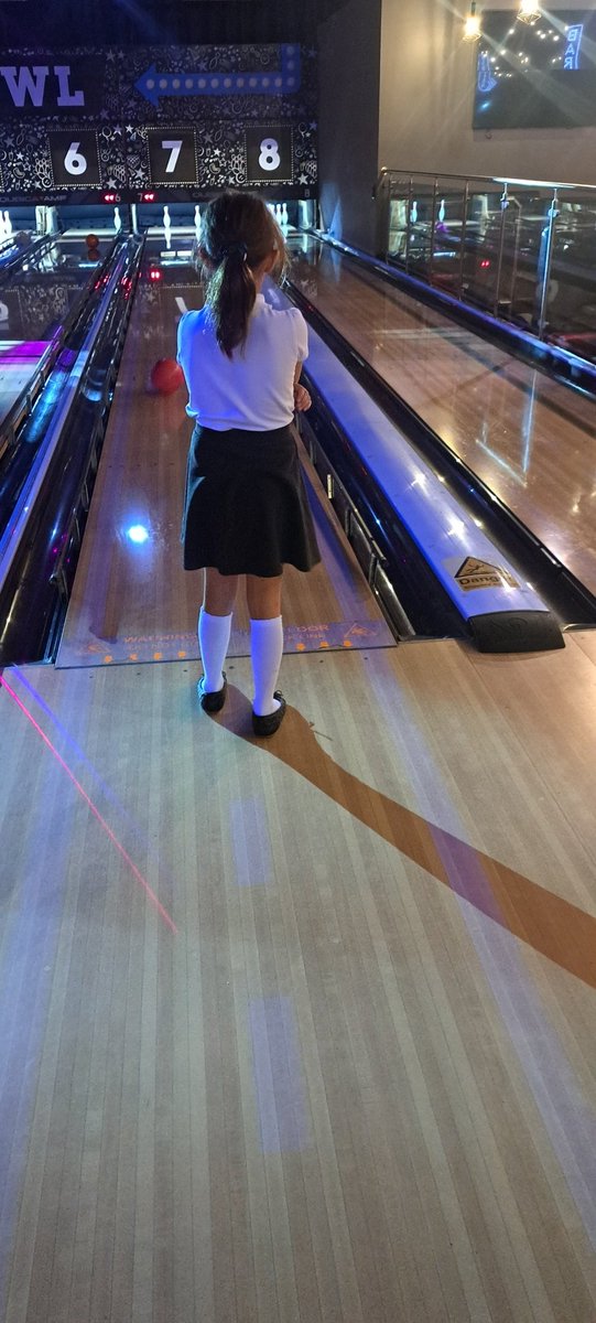 Mrs Brock, JLPS (@mrsbrockjlps) on Twitter photo This group are having a wonderful time bowling this afternoon! 🎳 <a href="/JosephLockePE/">JosephLockePrimaryPE</a> <a href="/SgoHorizon/">SGOHorizon</a> This group are having a wonderful time bowling this afternoon! 🎳 <a href="/JosephLockePE/">JosephLockePrimaryPE</a> <a href="/SgoHorizon/">SGOHorizon</a>