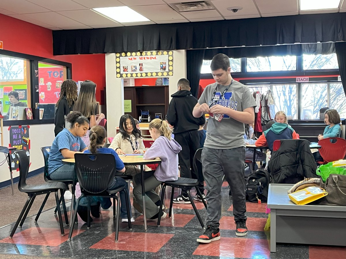 nbcrsd's tweet photo. We wanted to give a shout out to our MS A4L (Anchored for Life) leadership students for presenting at the North Hanover school district. The group is lead by Ms. Aschettino.
Anchored for Life is a peer-to-peer club to connect youth while building change and resiliency skills. https://t.co/e4PVu4uina