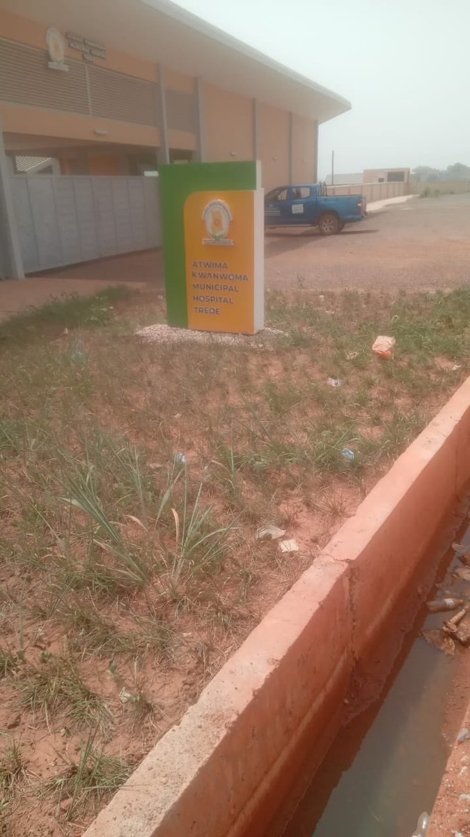 obiMpenaAustine's tweet photo. During his SONA on 27th February 2025, President Mahama said NONE of the Agenda 111 hospitals was operational 
I sent someone to the two in Ashanti region commissioned by President Akufo-Addo and these are videos and pictures today 27-2-2025 
Trede below https://t.co/AjMmMFpOmH
