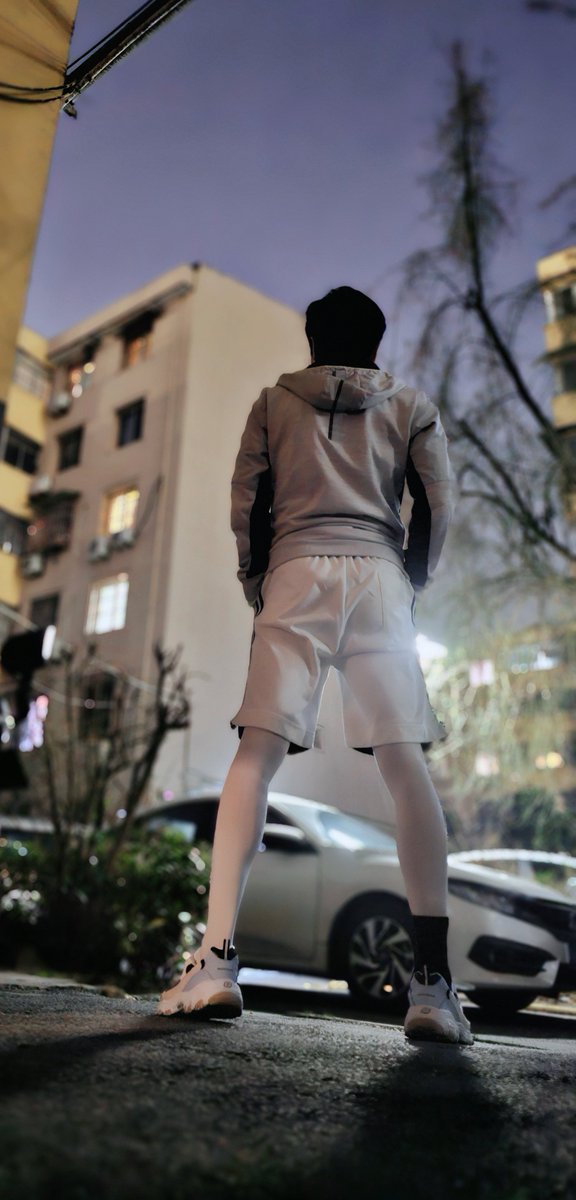 天气似乎渐渐暖和起来了，该好好健身啦！