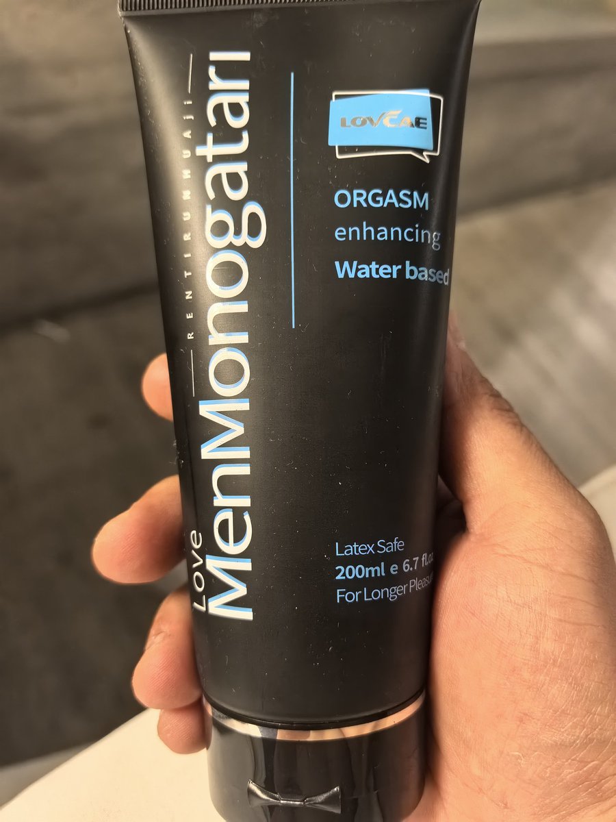 红肠先生！🚶🏻 tweet media