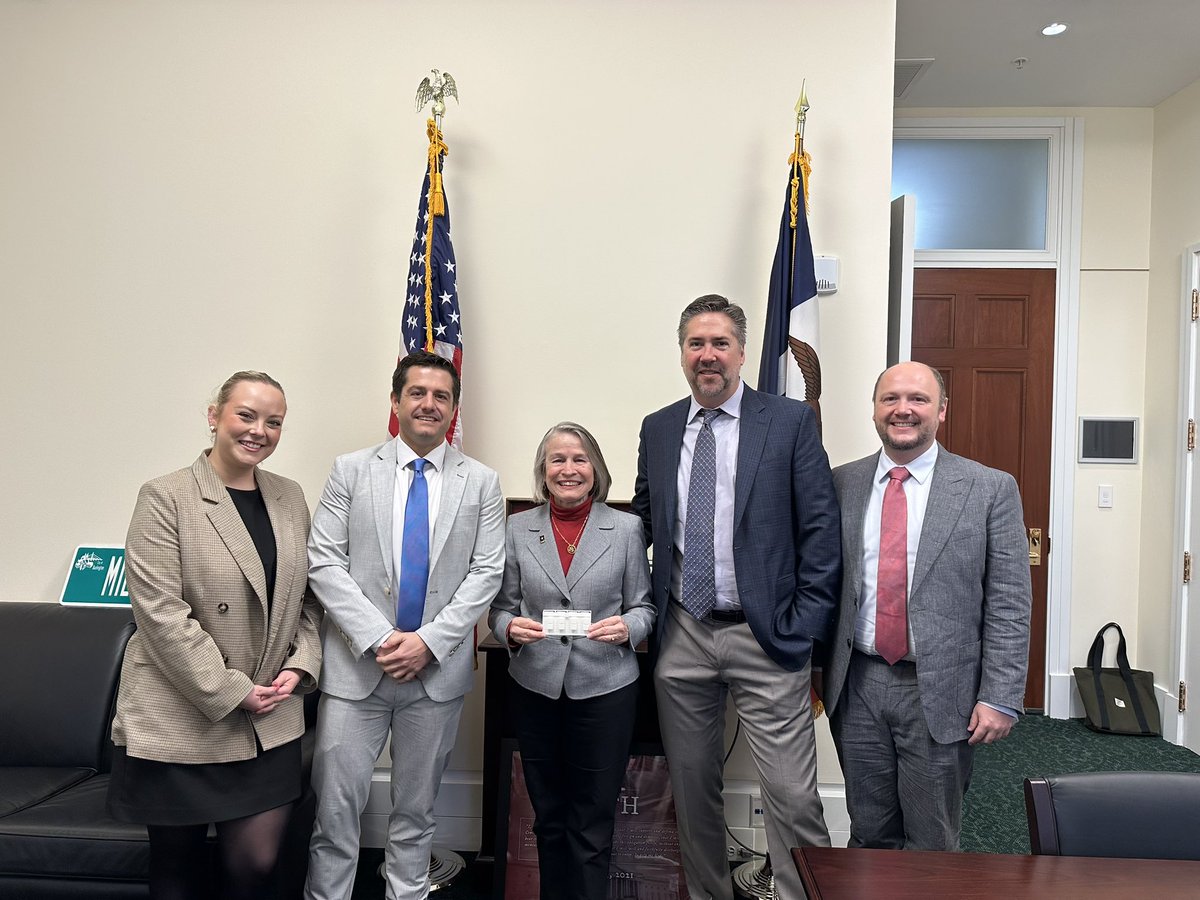 Rep. Mariannette Miller-Meeks, M.D. (@repmmm) on Twitter photo Had a great meeting with Peak Energy—a sodium-ion battery innovator building in America to counter CCP dominance in energy tech.
As Chair of the <a href="/climate_caucus/">Conservative Climate Caucus</a>, I’m committed to working with groups like this to boost U.S. energy independence and security. 🇺🇸 Had a great meeting with Peak Energy—a sodium-ion battery innovator building in America to counter CCP dominance in energy tech.
As Chair of the <a href="/climate_caucus/">Conservative Climate Caucus</a>, I’m committed to working with groups like this to boost U.S. energy independence and security. 🇺🇸