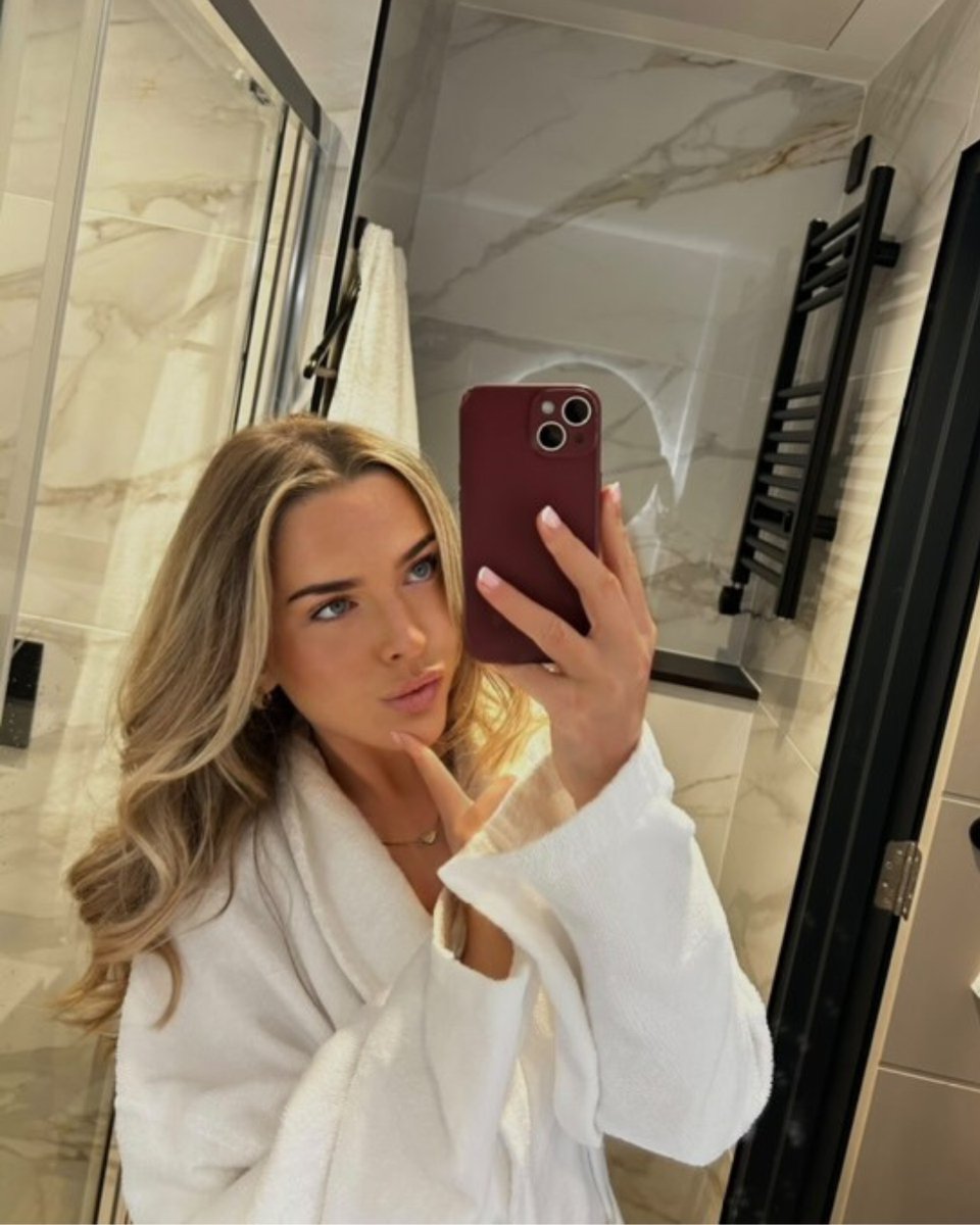 𝑮𝒆𝒕𝒕𝒊𝒏𝒈 𝒓𝒆𝒂𝒅𝒚 𝒇𝒐𝒓 𝒂 𝒏𝒊𝒈𝒉𝒕 𝒐𝒖𝒕? 💃

Whether you're heading into the city or a night in Tynecastle, our hotel is the perfect starting point for your Edinburgh night out. Freshen up in our modern bathrooms, get ready in comfort &amp; step out
feeling your best!