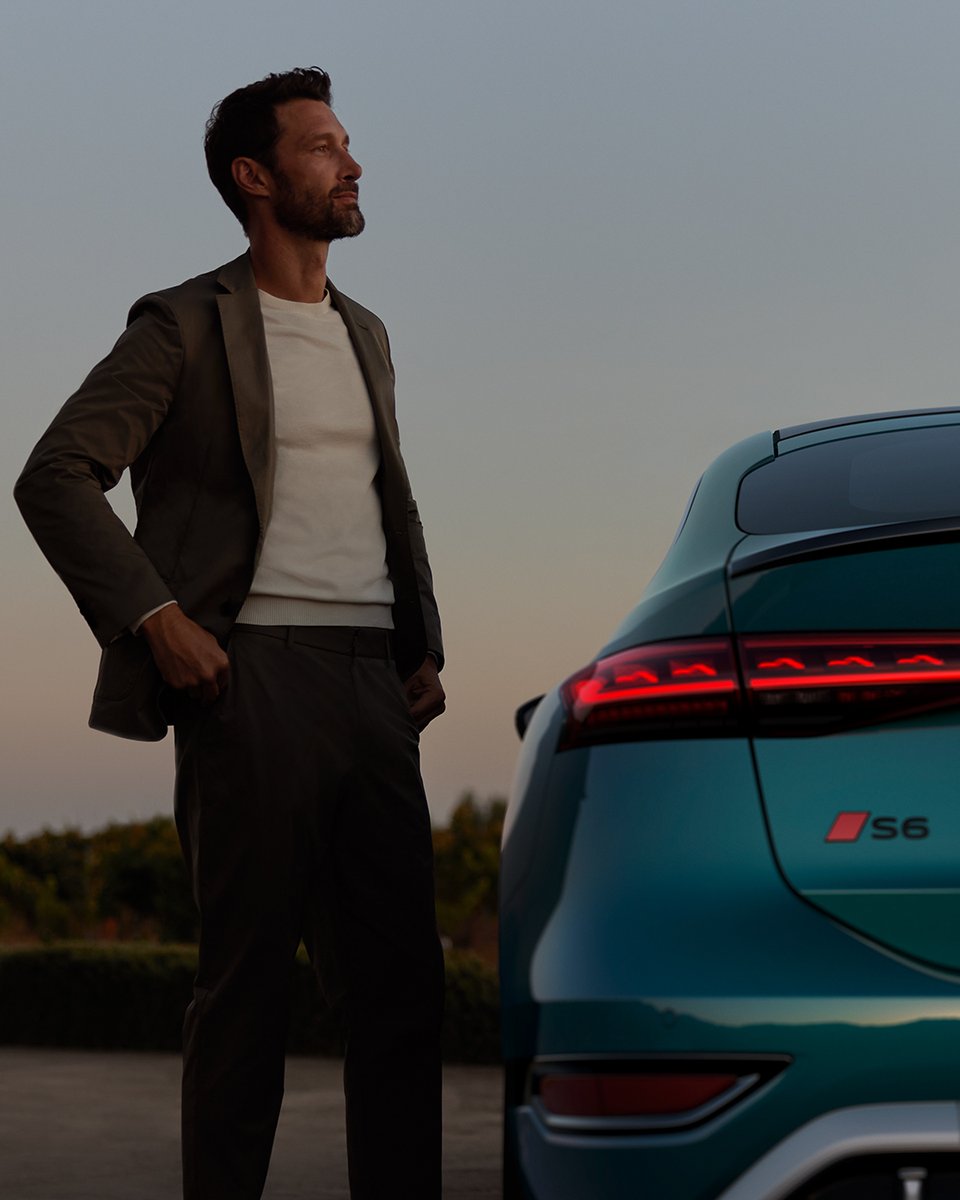 AudiRiojaMotor's tweet photo. Libertad sin excusas con el nuevo #Audi 𝗦𝟲 𝗦𝗽𝗼𝗿𝘁𝗯𝗮𝗰𝗸 𝗲-𝘁𝗿𝗼𝗻. 
➡️ https://t.co/Z6nNy7mcBm
#RiojaMotor #ThisisAudi #AlaVanguardiadelaTecnica #AudiS6 #Sportback #etron https://t.co/mydvjzI5Ro