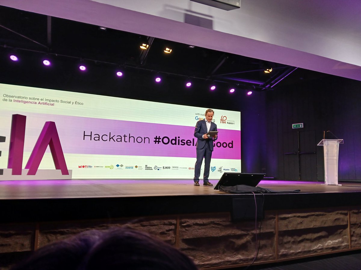 Mercedes Maderuelo (@m_maderuelo) on Twitter photo Hoy estamos en #OdiseIA4Good un evento que apoyamos desde <a href="/emancipaTIC/">emancipaTIC</a> visibilizando el talento en nuevas tecnologías Hoy estamos en #OdiseIA4Good un evento que apoyamos desde <a href="/emancipaTIC/">emancipaTIC</a> visibilizando el talento en nuevas tecnologías