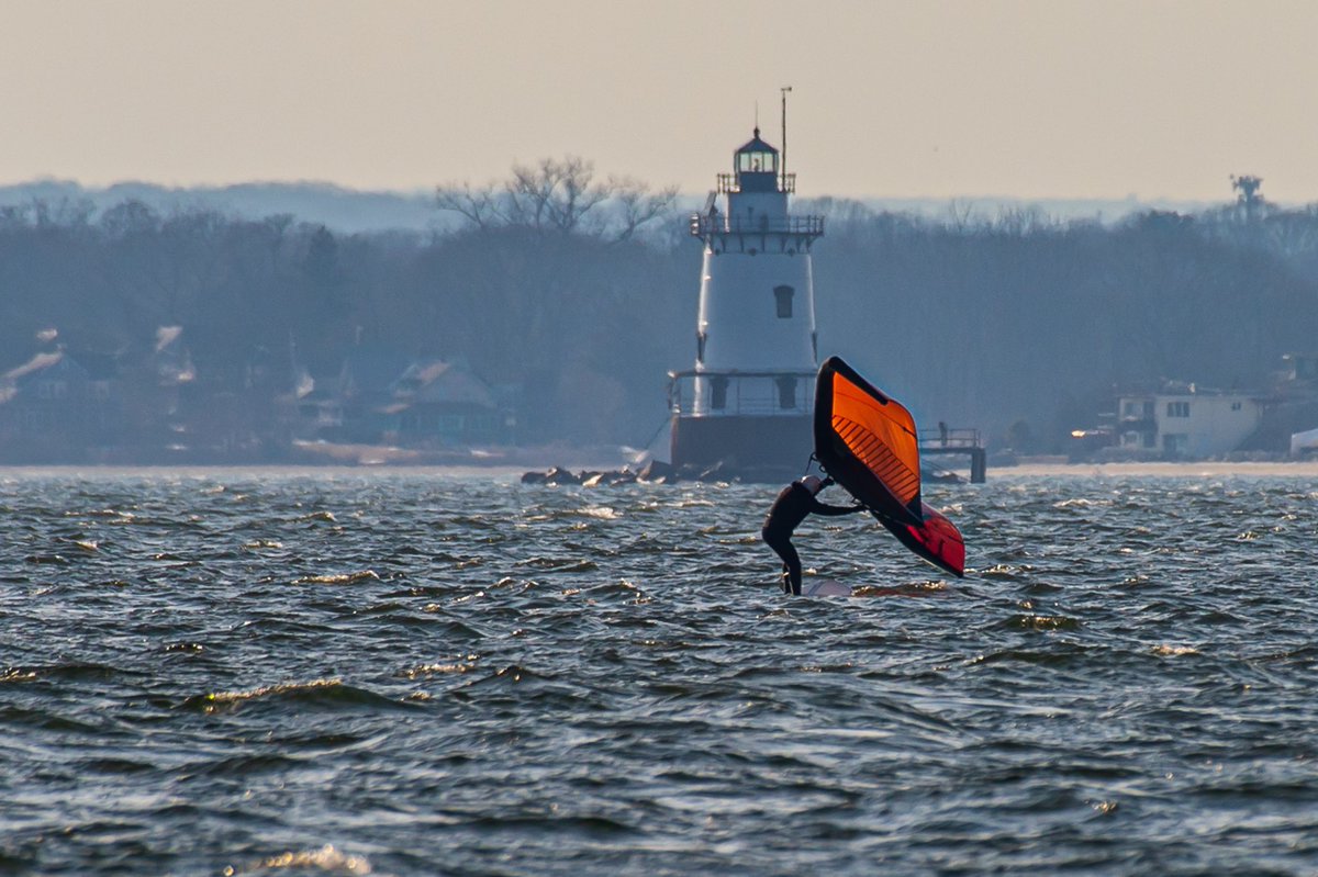Winter windsurfing
Near Conimicut Lighthouse
Sure ain’t for sissies 
#NarragansettBay
<a href="/wpri12/">WPRI 12</a> 
<a href="/PinpointWXTeam/">Pinpoint Weather 12</a>