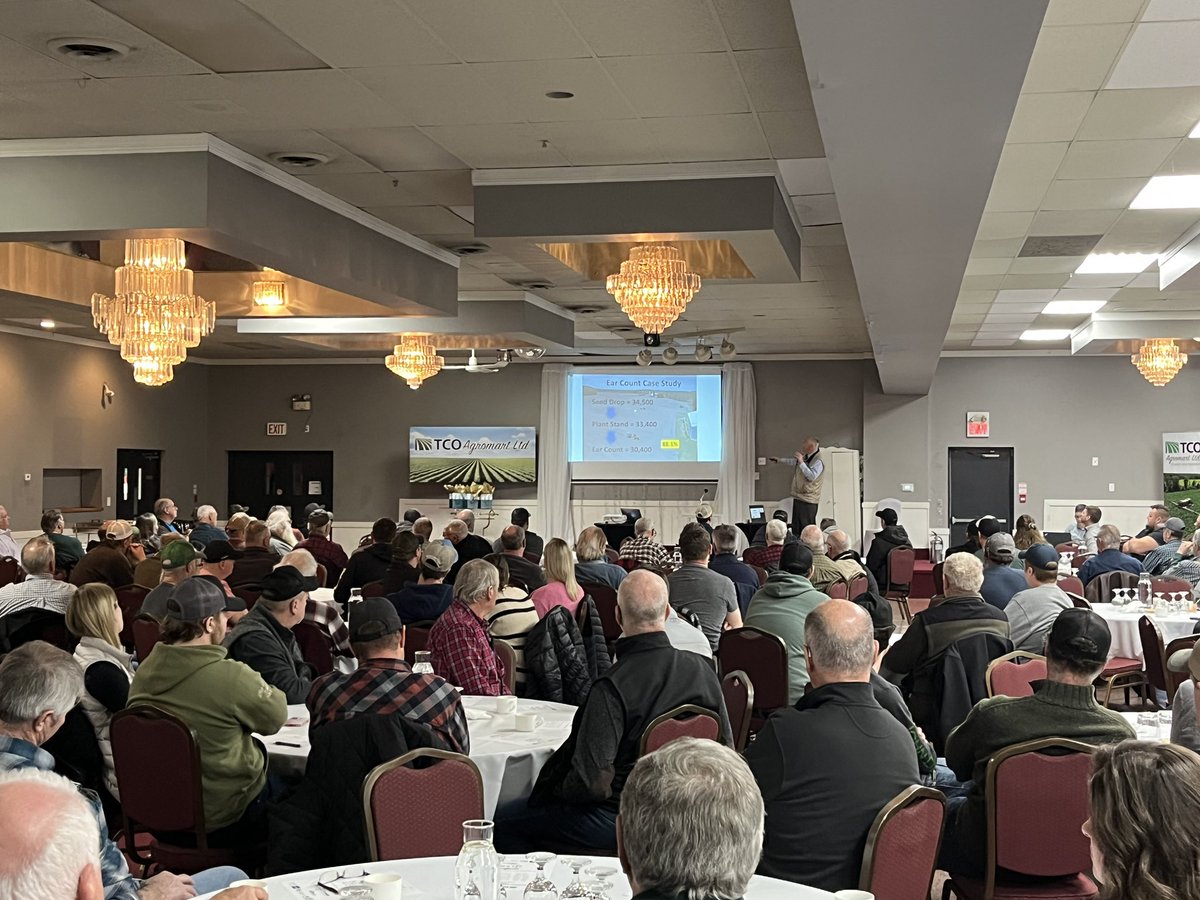 TCO GROWER MEETING
Greg Stewart talking BIG Corn Yields and how we get there!!🌽