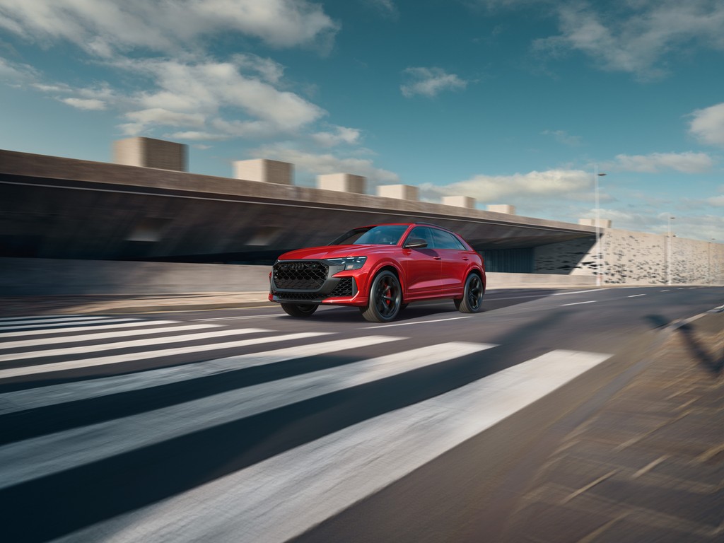 audi_ontario's tweet photo. The perfect fusion of brute force and refined elegance—the Audi RS Q8.
https://t.co/sbeLspvNLu
#rsq8 #audirsq8 #audi #ontario #luxurycars #germancars #performancecars #audiclub https://t.co/raGzEDwdV5