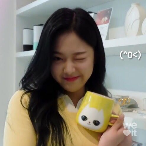 hyunjin thinker! (@aeongithinker) on Twitter photo 