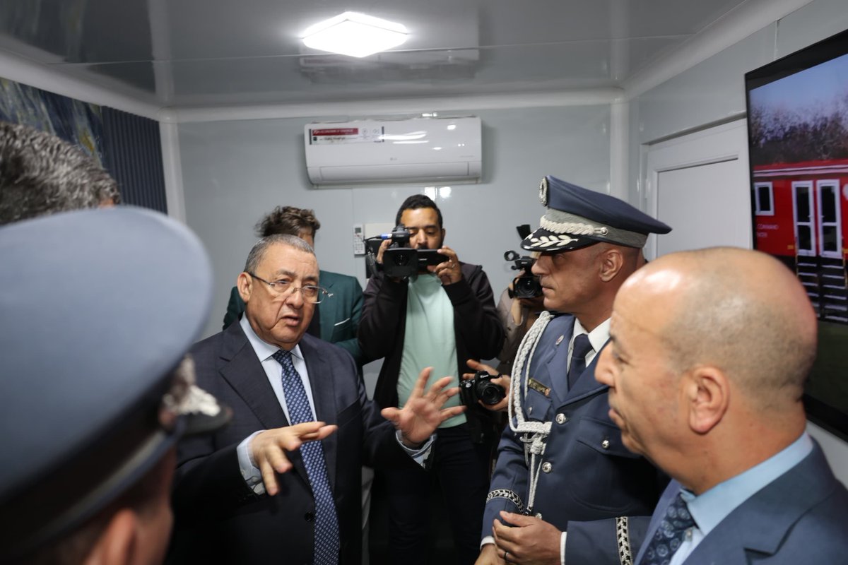 وزارة الداخلية و الجماعات المحلية و النقل -الجزائر tweet media