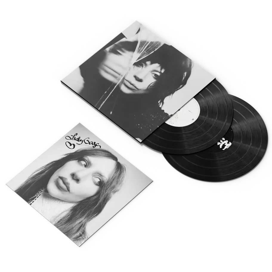 VINYLCORDALERTS's tweet image. ✍🏻 #SIGNÉS | Le vinyle signé de "#MAYHEM" de Lady Gaga (@ladygaga) est disponible sur Rough Trade 🖤

🔗 roughtrade.com/fr/product/lad…