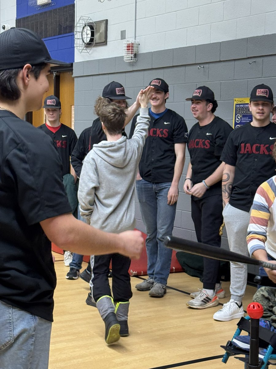 AlpenaCCBSB's tweet photo. The guys had an awesome time volunteering at Pied Piper School today! We taught students how to hit off of a tee, and their smiles said it all. Thanks for having us! https://t.co/YbKaJOvFZq