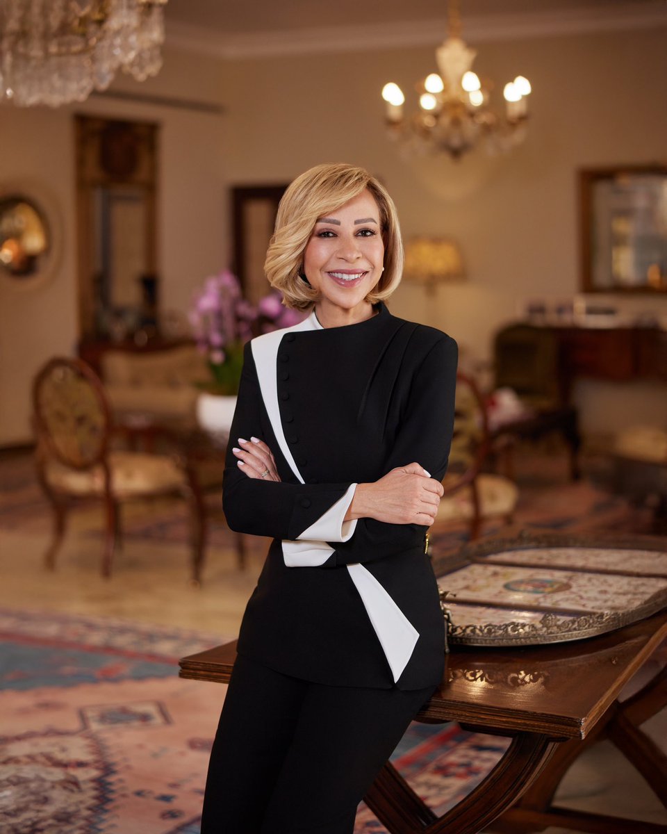 أهلي اللّبنانيّين، 

أنتم جزء من كل لحظة وكل حلم.
قوتنا كانت وستبقى في محبّتنا لبعضنا البعض وفي إيماننا بوطننا. 
معًا، نبقى اليد التي تمسك بيد الآخر لنحافظ على بلدنا الذي نحبّه، وأنا أؤمن أنّكم النّعمة الحقيقيّة للبنان.
نعمت عون