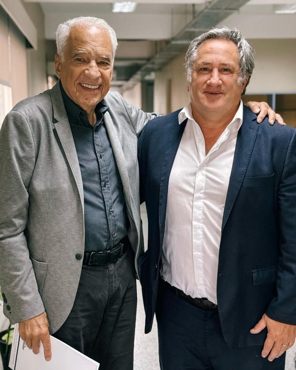 Auka24 (@auka24sm) on Twitter photo Planificando el 2025 | Reunión con el @drcormi para potenciar el Servicio de Nutrición de <a href="/SanIsidroGob/">San Isidro</a>. <a href="/dlTorrePablo/">Pablo de la Torre</a> Planificando el 2025 | Reunión con el @drcormi para potenciar el Servicio de Nutrición de <a href="/SanIsidroGob/">San Isidro</a>. <a href="/dlTorrePablo/">Pablo de la Torre</a>