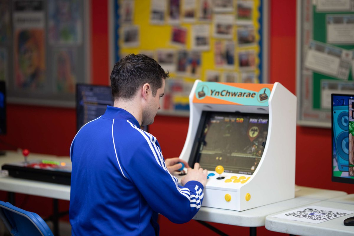 🕹️🎮 Step back in time with retro gaming at Game Caerphilly! From classic arcades to old-school consoles, relive the golden era of gaming today!

Don’t miss out! 🔥

 #GameCaerphilly