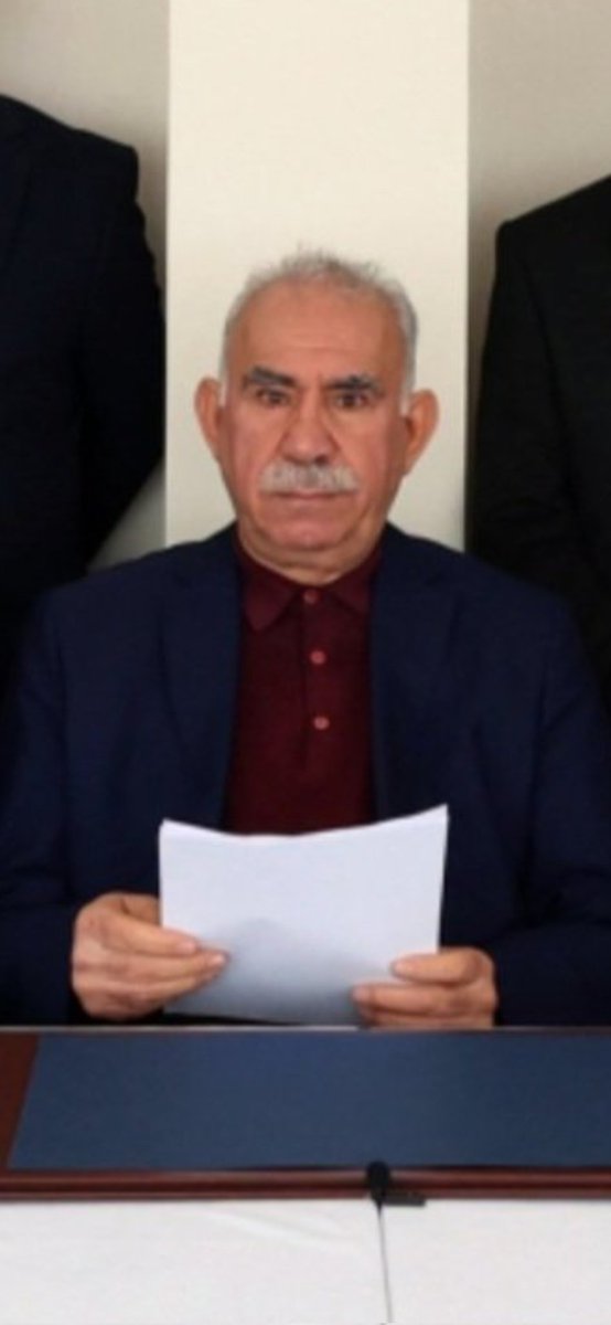 Nerede ne zaman nasıl konuşacağımı muridlerden öğrenecek değilim, konuşmayı beğenmediyseniz her zamanki gibi itaat edin