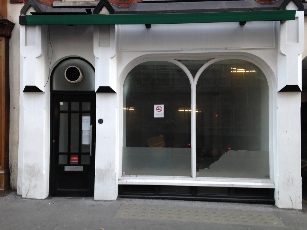kaffeinelondon's tweet photo. 'You don't need eyes to see. You need vision'.

True words written and spoken by the legend @maxijazz_official (RIP) from @faithlessofficial in their 1996 track Reverence.

Just over 10 years ago, we had the vision to turn this part of Fitzrovia around. https://t.co/l6ZXRW6Gxo