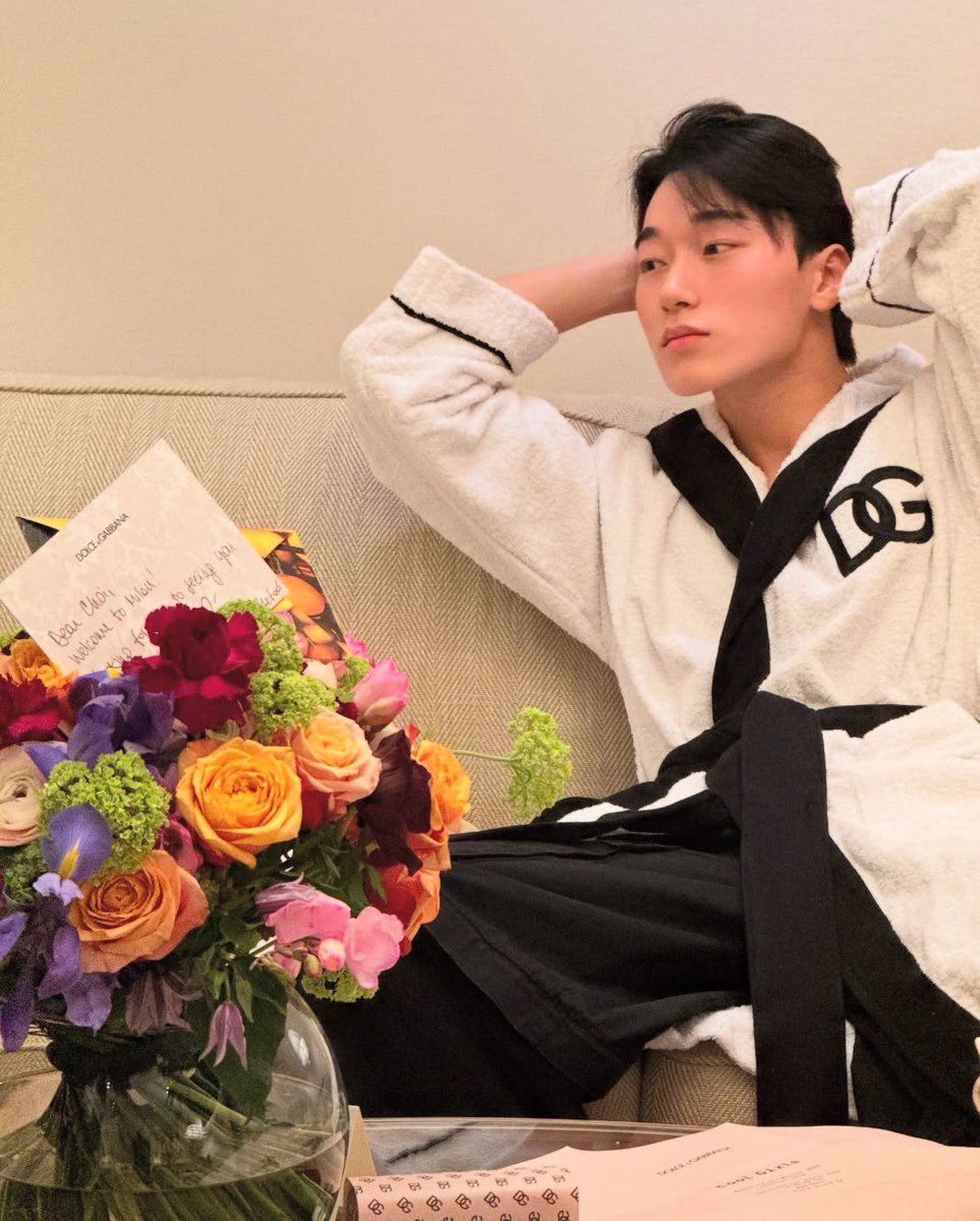 SRHNB_S's tweet photo. 비누 냄새 날 것 가터.....🧼🫧🫧 https://t.co/AVdEH46GlD