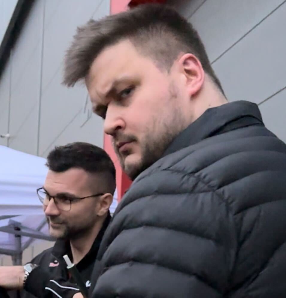 Wait you haven't done the G2 survey ? 

last day to win free merch 

g2esports.qualtrics.com/jfe/form/SV_8z…