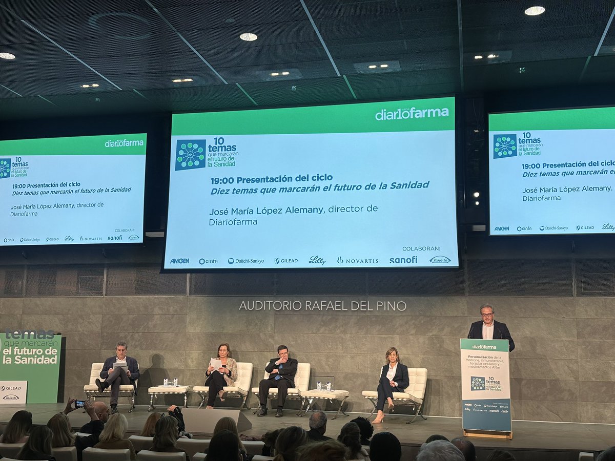 🔟🎉 Ayer <a href="/diariofarma/">diariofarma</a> celebró su 10º aniversario con un acto en el que se desvelaron las claves del futuro de la personalización terapéutica.

🧬 <a href="/MAMorenoPelayo/">Miguel Angel Moreno Pelayo</a>, vicepresidente de la <a href="/AEGHgenetica/">Asociación Española de Genética Humana (AEGH)</a>, estuvo presente en este importante encuentro.

¡Enhorabuena por esta década!👏