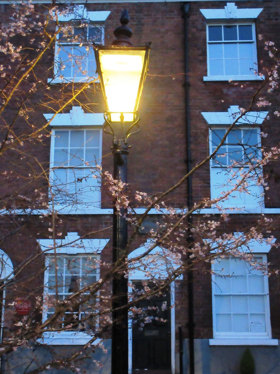 Last few spaces for 7PM Candlelight Tour #Light Night Friday 28 February available. FREE, booking essential: tinyurl.com/yc5wc9n7 

Museum open for drop-in visits 4-5.30pm. All-ages lantern workshop with Anna Roebuck 4-7.30pm. FREE!

<a href="/nottm_events/">What's On Nottingham</a>  <a href="/whatsonnotts/">What's On Nottinghamshire</a>
<a href="/No1tingham/">No1tingham</a>