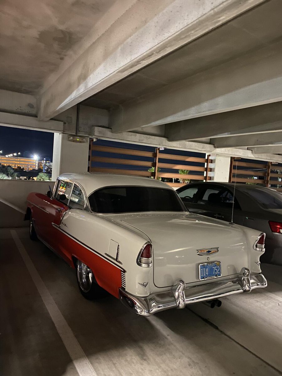 SimpleGraceAmy's tweet image. When you see the back of this car, do you know what kind of car it is?