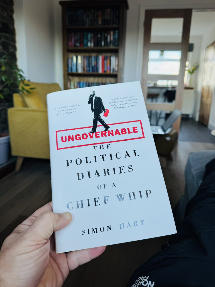 Just arrived <a href="/Simonhartmp/">Simon Hart</a>