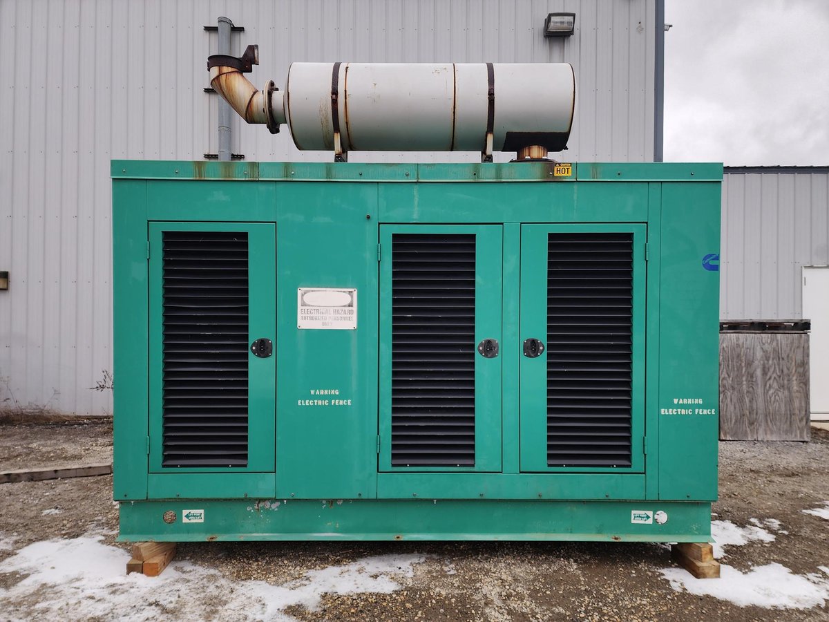 PowerSysToday's tweet image. It&apos;s #ThrowbackThursday! 🤩

𝟐𝟎𝟎𝟑 𝐂𝐔𝐌𝐌𝐈𝐍𝐒 𝟑𝟐𝟓 𝐊𝐖
✅480 V / 3 Phase
📞 (414) 435-7151
🔗 Full Listing HERE! ➡️ ow.ly/20e750V6eaE

#StationaryGenerators  #EnergySolutions #PowerGeneration #PowerSystemsToday