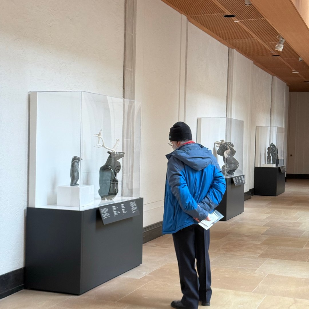 ReconnectHS's tweet image. Reconnect in the Community! Our Health and Wellness Centre hosted a trip to the AGO, where we got to take some time to learn more about art appreciation. Interested in joining in on future trips? Give us a call at 416-248-2050 x 8038.