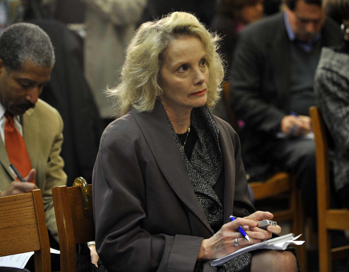 Lauren FitzPatrick (@bylaurenfitz) on Twitter photo I love <a href="/fspielman/">Fran Spielman</a> > I hate this platform so let me sing the praises of my FRIEND + MENTOR who taught me how to NEWSMOM, as she marks 40 years at the
<a href="/Suntimes/">Chicago Sun-Times</a> IS she the longest serving City Hall reporter... ever? As kind as she is classy + tough, now you know how much j'adore I love <a href="/fspielman/">Fran Spielman</a> > I hate this platform so let me sing the praises of my FRIEND + MENTOR who taught me how to NEWSMOM, as she marks 40 years at the
<a href="/Suntimes/">Chicago Sun-Times</a> IS she the longest serving City Hall reporter... ever? As kind as she is classy + tough, now you know how much j'adore