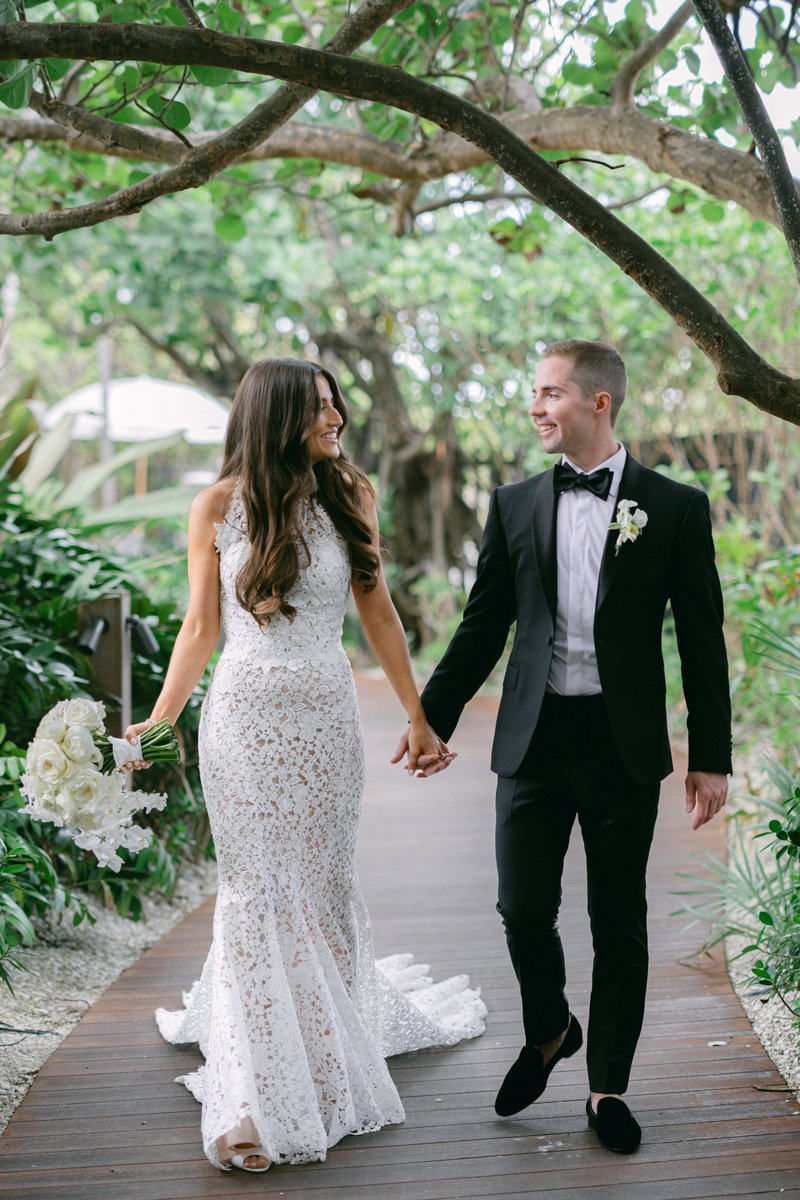 DrMapleOrtho's tweet photo. Huge congratulations to our very own Dr. Sam on her marriage to her husband Alex this past weekend! Mazel Tov! 🎉 https://t.co/dJDitwyKrc