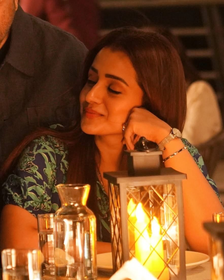 Gkzs8Q6WgAA-c37?format=jpg&name=medium