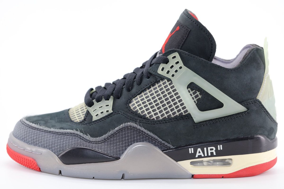 KicksFinder's tweet photo. CLOSER LOOK: Off White x Air Jordan 4 “Bred” 🥵

📸 IG: depeche23mode https://t.co/JFPWPn3ZtH