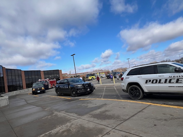 ISD745's tweet photo. 🐾Purple Pride State Send Off for Wrestling 🤼-Connor Plumski.  Good luck!! 💜  Ticketing and Live Stream Info can be found at: https://t.co/2tZIruUzcq
#PurplePrideStateSendOff https://t.co/XpvJuCyRsf