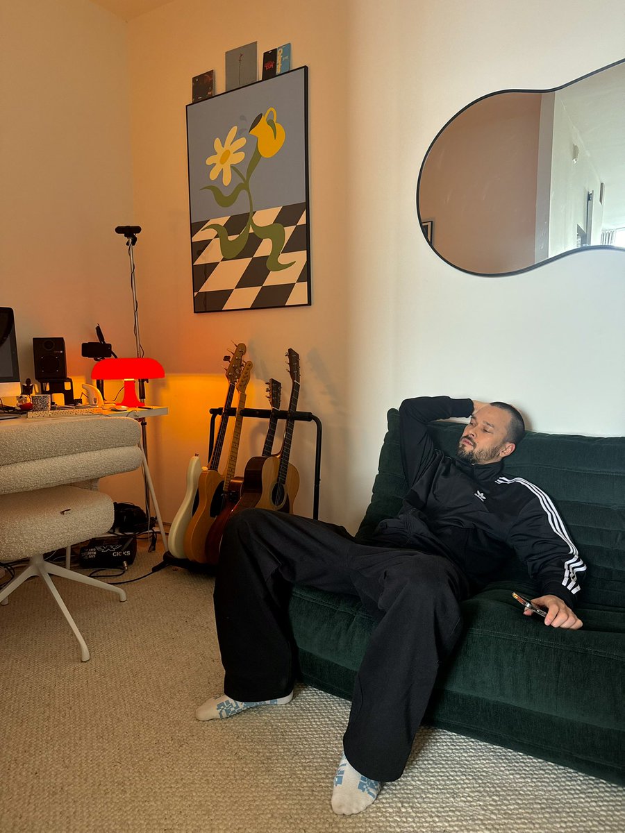 should I drop new music tn 🧐??