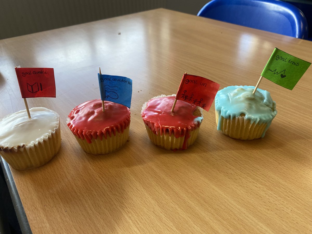 craigmountmfl's tweet image. To say “Au revoir et merci” to student teacher, Miss Farnsworth, who has had a lovely manner with the students in her classes, S2 did some baking & we had a Global Goals party in French🌍🌎🌏#SDGs #Learningforsustainability #Globalcitizens Excellent baking & great participation🤝