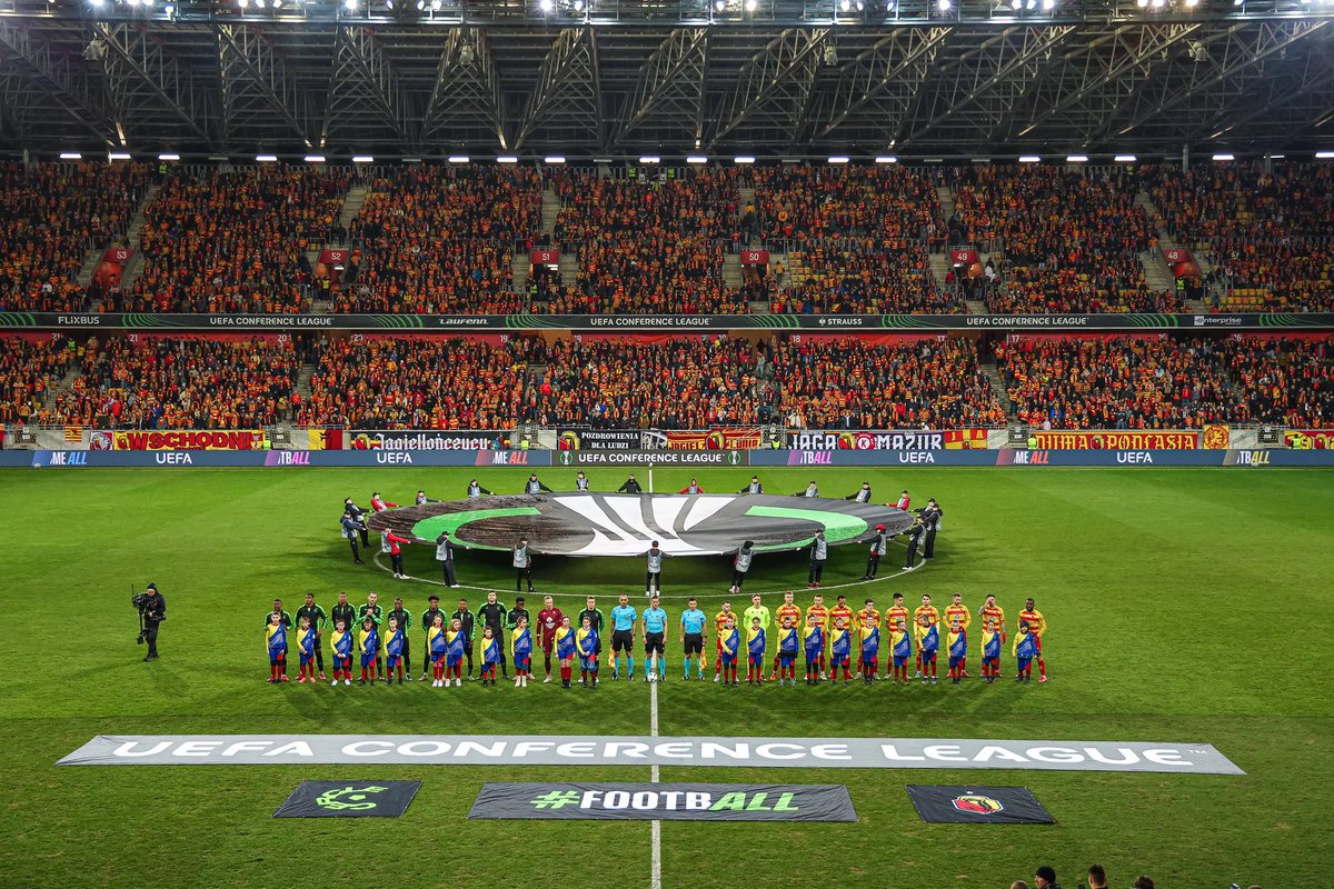 Tomasz Byszko (@tbyszko) on Twitter photo Promotion to 1/4 <a href="/Conf_League/">UEFA Conference League</a> …✅
Amazing TEAM, brawo <a href="/Jagiellonia1920/">Jagiellonia Białystok</a> 🫡 Promotion to 1/4 <a href="/Conf_League/">UEFA Conference League</a> …✅
Amazing TEAM, brawo <a href="/Jagiellonia1920/">Jagiellonia Białystok</a> 🫡