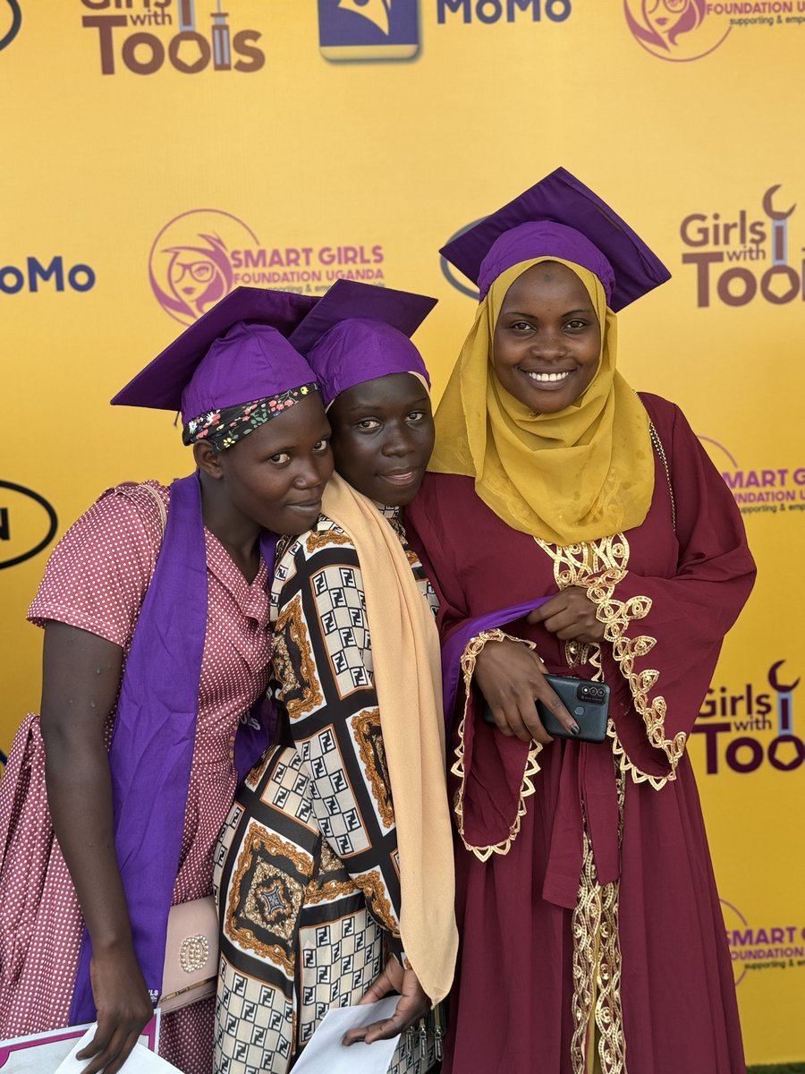 AssortedAfrica's tweet image. Education is a perfect equalizer! Our #girlsinTech graduated yesterday with a WHOLE national certificate in ICT. We thank @smartgirlsug @thepaulhodgestrust for facilitating this training we thank @mtnug for funding this program together we are #unstoppable