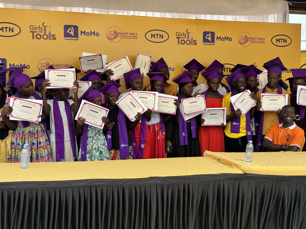 AssortedAfrica's tweet image. Education is a perfect equalizer! Our #girlsinTech graduated yesterday with a WHOLE national certificate in ICT. We thank @smartgirlsug @thepaulhodgestrust for facilitating this training we thank @mtnug for funding this program together we are #unstoppable