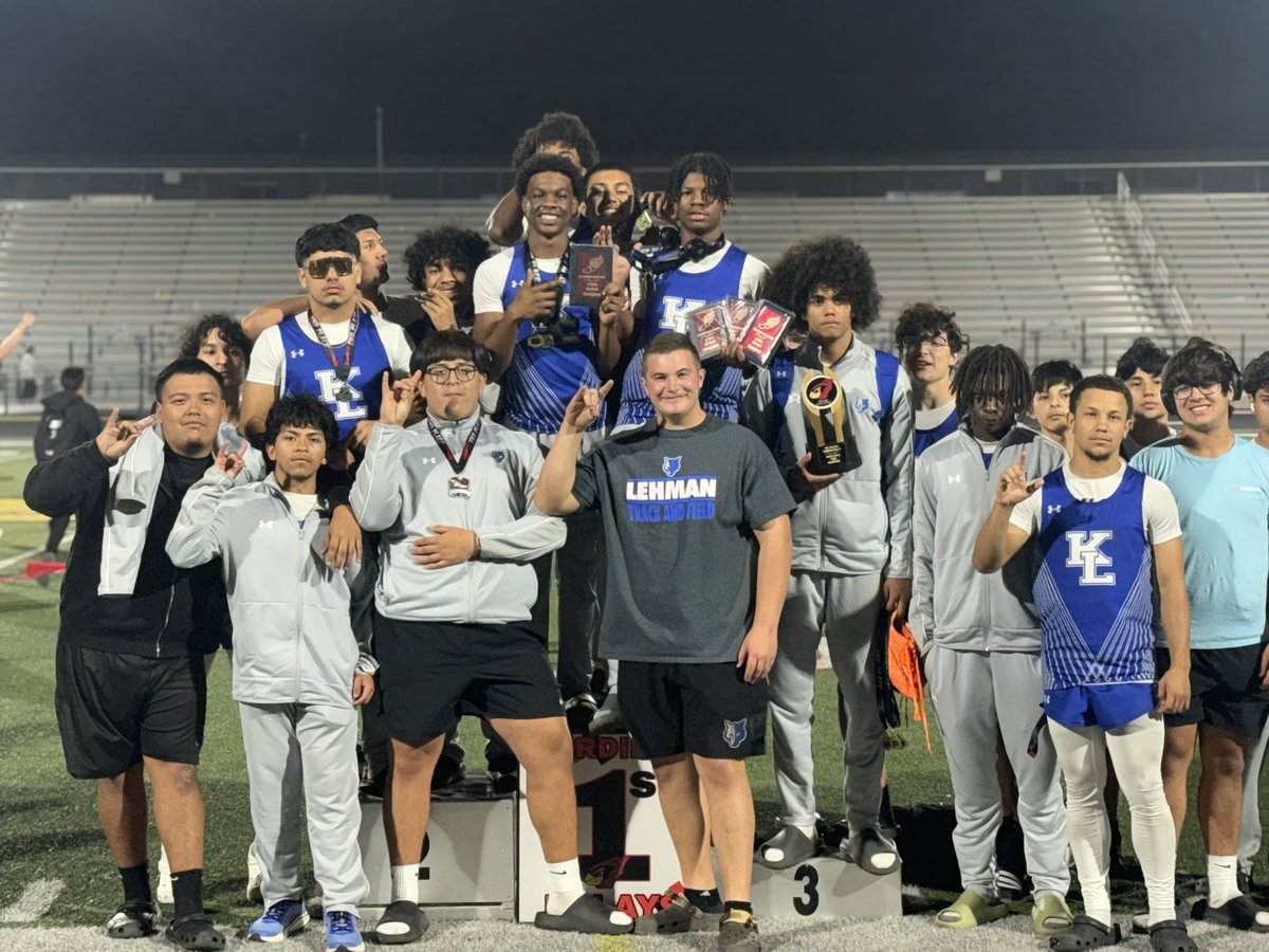 Lehman Lobos Football (@lehmanlobosfb) on Twitter photo 