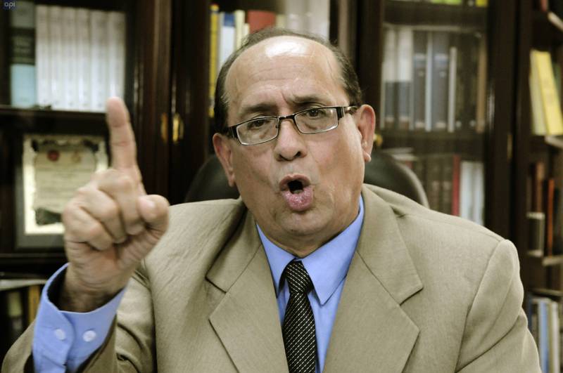 #Urgente ¡EDUARDO FRANCO LOOR ES DETENIDO EN NY!

Eduardo Franco Loor, exabogado del exvicepresidente Jorge Glas y exvocal del Consejo de Participación Ciudadana fue detenido al arribar al aeropuerto de Nueva York, en Estados Unidos, tenía notificaron azul de Interpol.