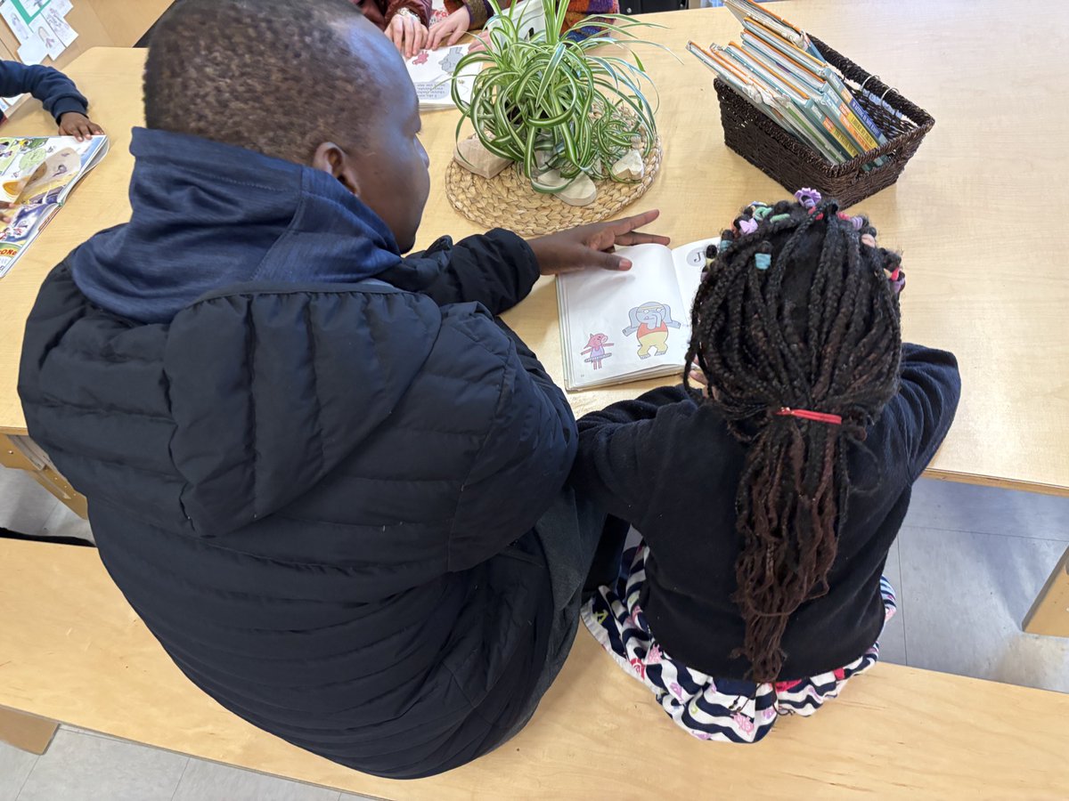 We love starting our day with family reading ❤️