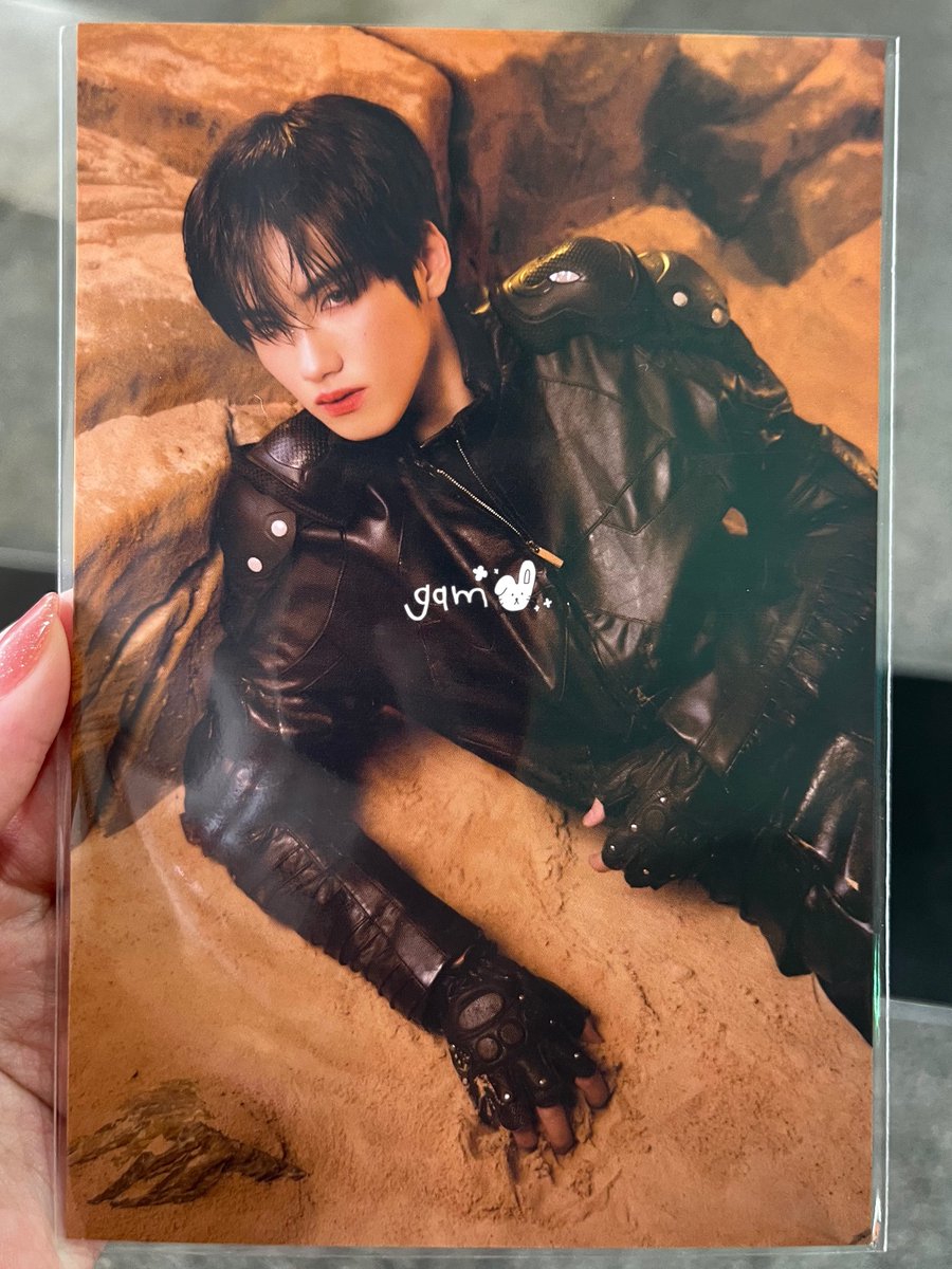 โปสการ์ดภูภู จึ้งมากกกกก 😭💘💘💘

#PHUTATCHAI
#BUS_LIGHTTHEWORLD