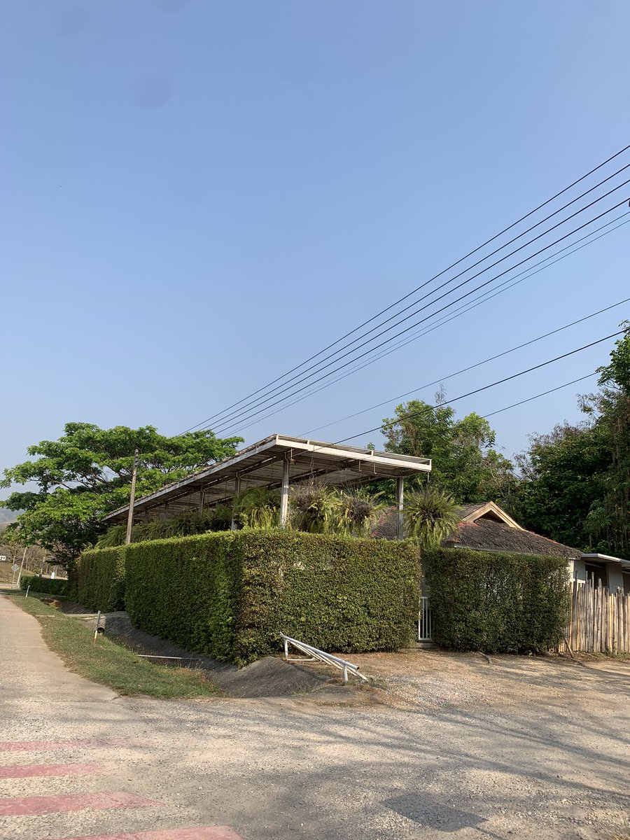 有幸在清迈约到<a href="/ezshine/">大帅老猿</a>  大帅老袁，交流独立开发，旅居，数字游民，启发良多。
无论何时何地都能遇到同频的人进行思维碰撞和思想分享，也许这就是独立开发+数字游民的意义